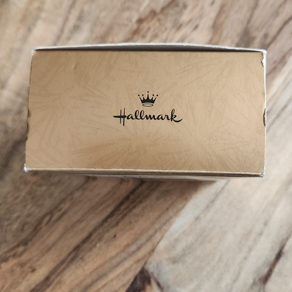 Hallmark Keepsake Ornament Kringle Trolley Light 1994 - Picture 3 of 14